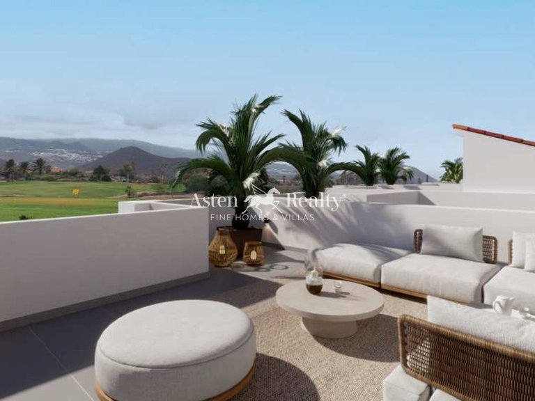 Villa for Sale in Amarilla Golf, Tenerife 13