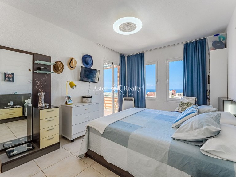 Penthouse for Sale in Torviscas Alto, Tenerife 9