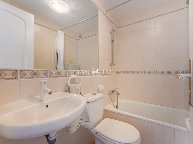Penthouse for Sale in Torviscas Alto, Tenerife 14