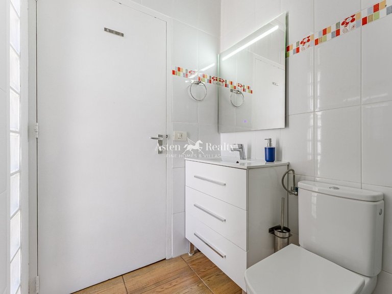 Apartment for Sale in Costa Del Silencio, Tenerife 15