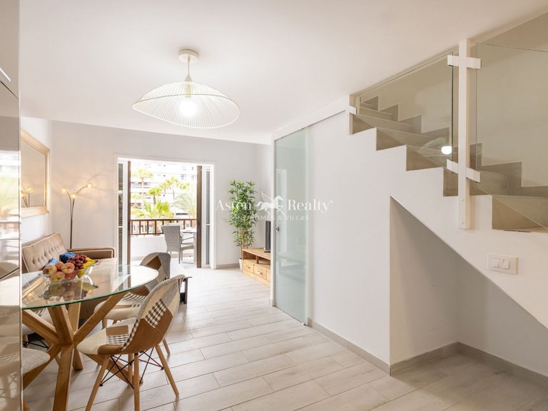 Penthouse for Sale in Playa De Las Américas, Tenerife 2