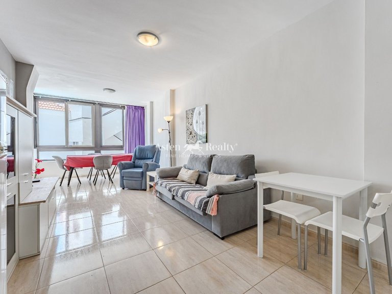 Apartment for Sale in Playa De Los Cristianos, Tenerife 8