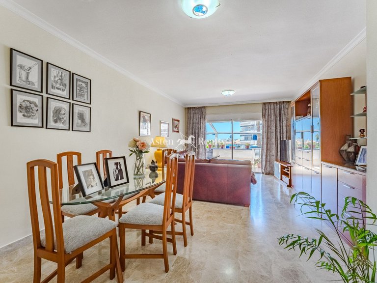 Apartment for Sale in Playa De Los Cristianos, Tenerife 11