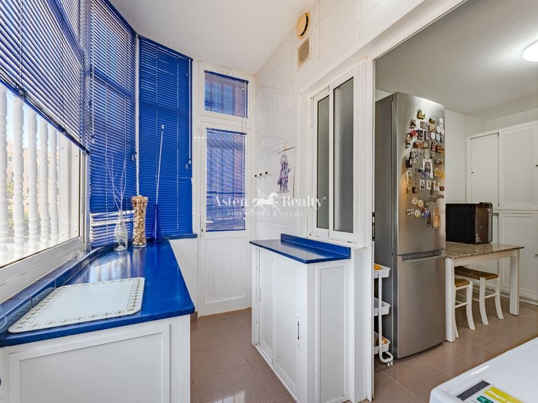 Apartment for Sale in Playa De Los Cristianos, Tenerife 14