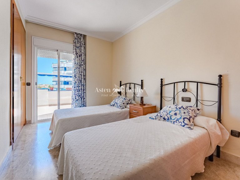 Apartment for Sale in Playa De Los Cristianos, Tenerife 20