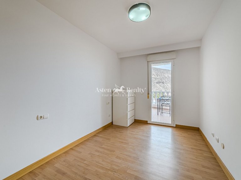 Penthouse for Sale in Playa De Los Cristianos, Tenerife 13