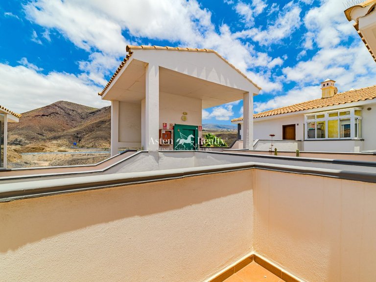 Penthouse for Sale in Playa De Los Cristianos, Tenerife 5
