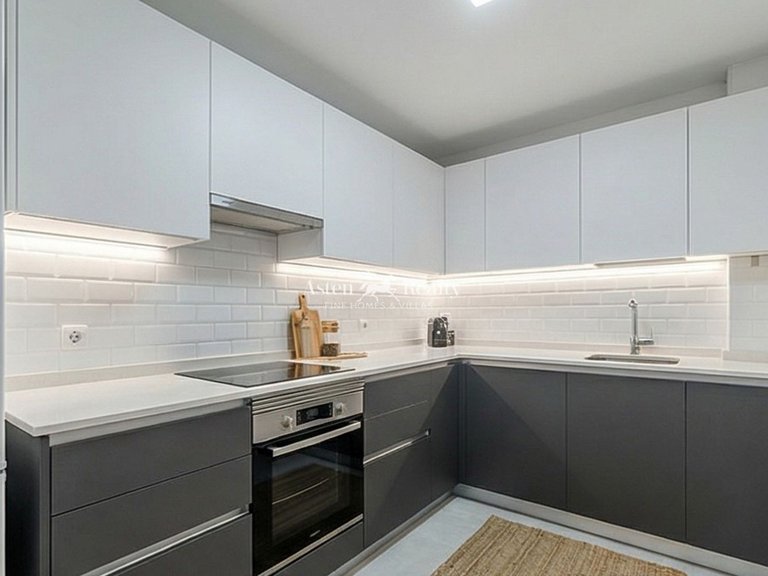 Penthouse for Sale in Los Cristianos, Tenerife 5