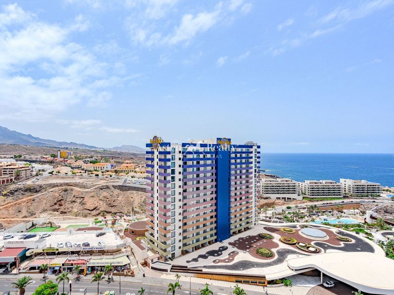 Apartment for Sale in Playa Paraíso, Tenerife 1
