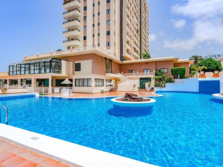 Apartment for Sale in Playa Paraíso, Tenerife 14