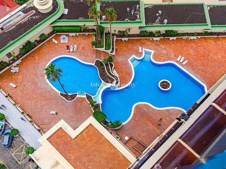 Apartment for Sale in Playa Paraíso, Tenerife 13