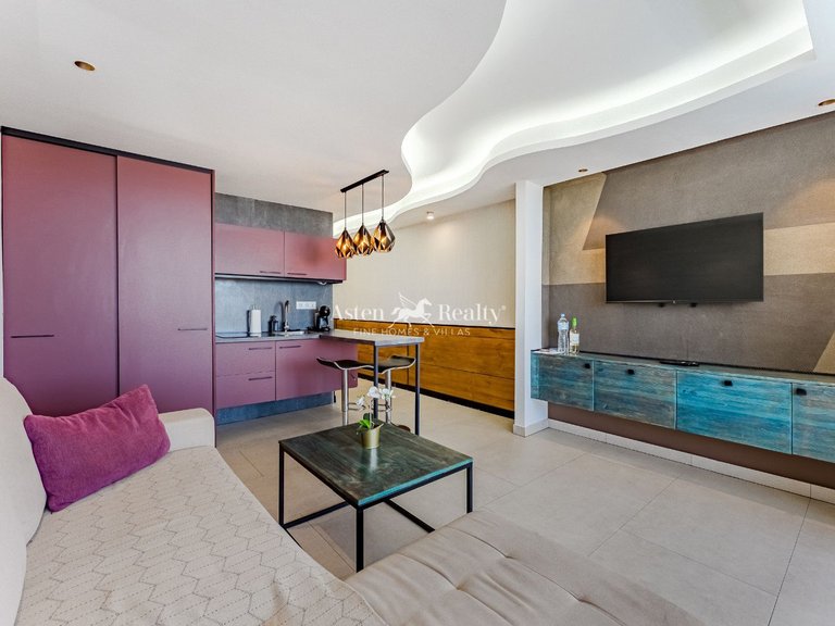 Apartment for Sale in Playa De Las Américas, Tenerife 5