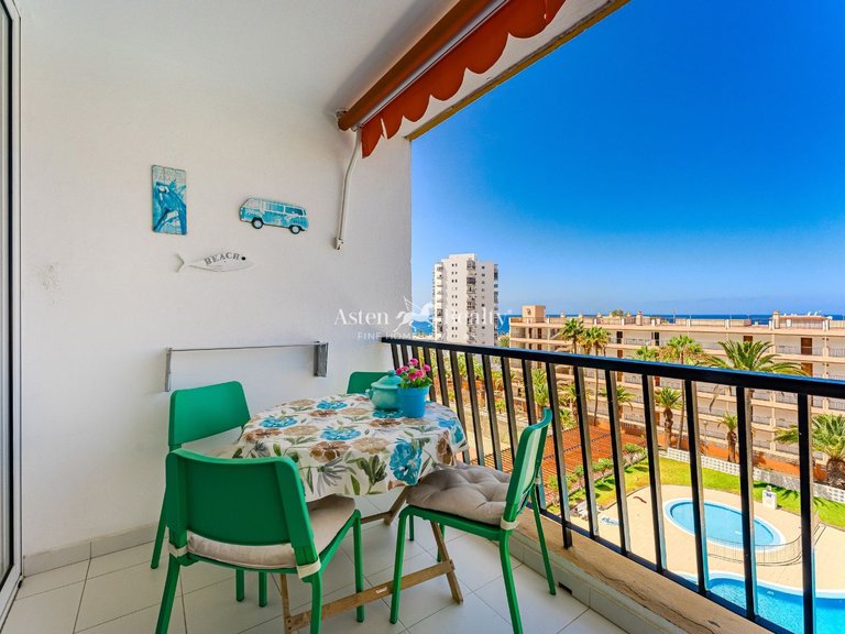 Apartment for Sale in Playa De Los Cristianos, Tenerife 1