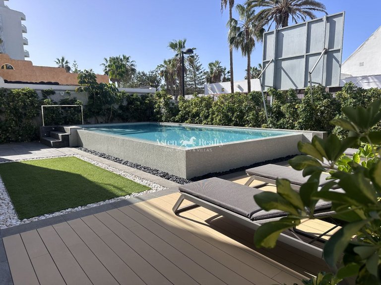 Villa for Sale in Playa De Las Américas, Tenerife 3