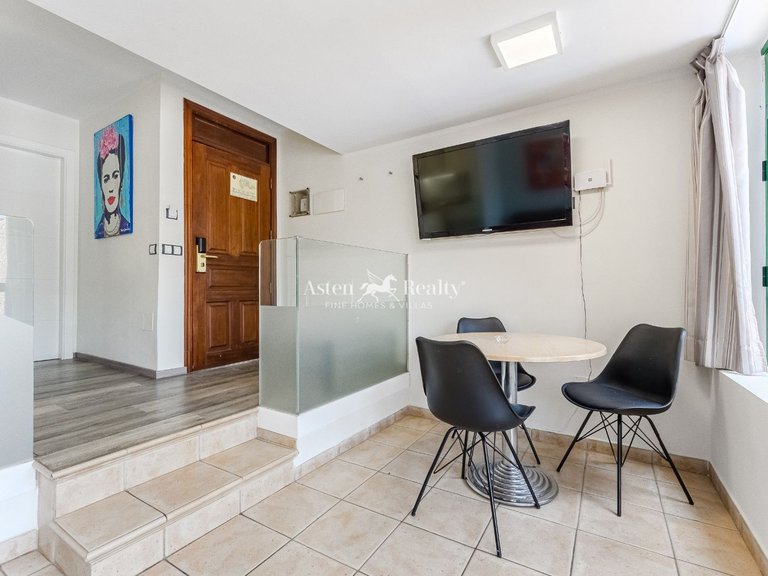 Apartment for Sale in Playa De Las Américas, Tenerife 7