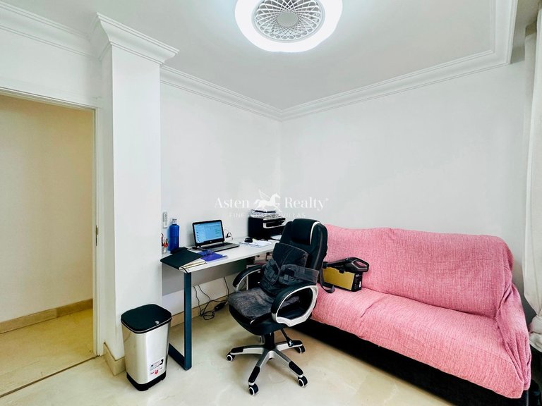 Apartment for Sale in Playa Del Duque, Tenerife 9