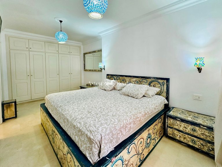 Apartment for Sale in Playa Del Duque, Tenerife 1