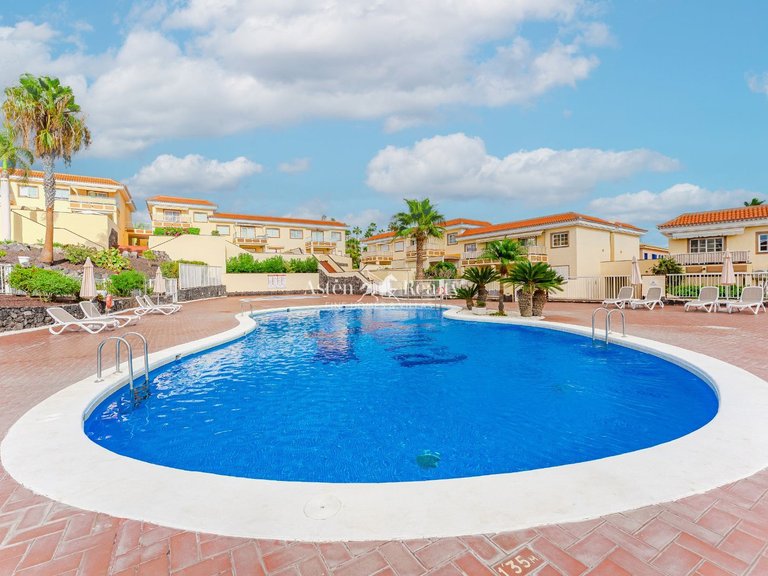 Apartment for Sale in Chayofa, Tenerife 1