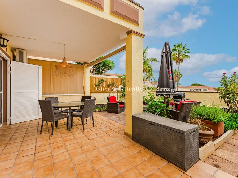 Apartment for Sale in Chayofa, Tenerife 2