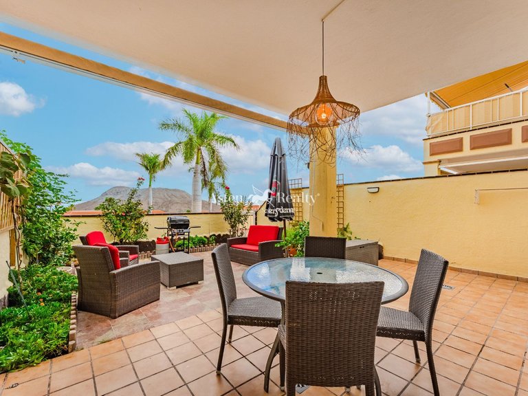 Apartment for Sale in Chayofa, Tenerife 3