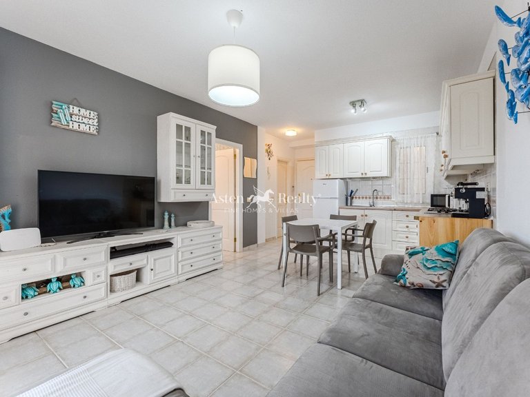 Apartment for Sale in Chayofa, Tenerife 6