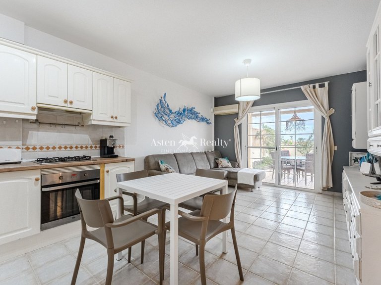 Apartment for Sale in Chayofa, Tenerife 10