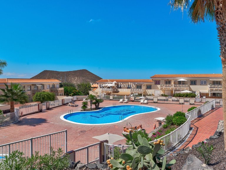 Apartment for Sale in Chayofa, Tenerife 16