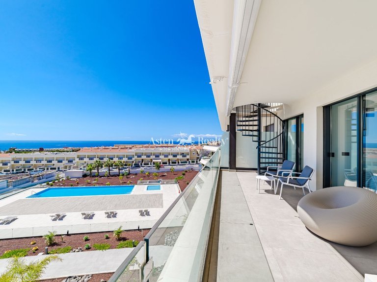 Penthouse for Sale in Torviscas Alto, Tenerife 2