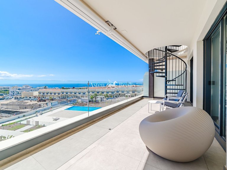 Penthouse for Sale in Torviscas Alto, Tenerife 1
