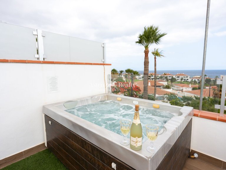 Villa for Sale in Golf Del Sur, Tenerife 4