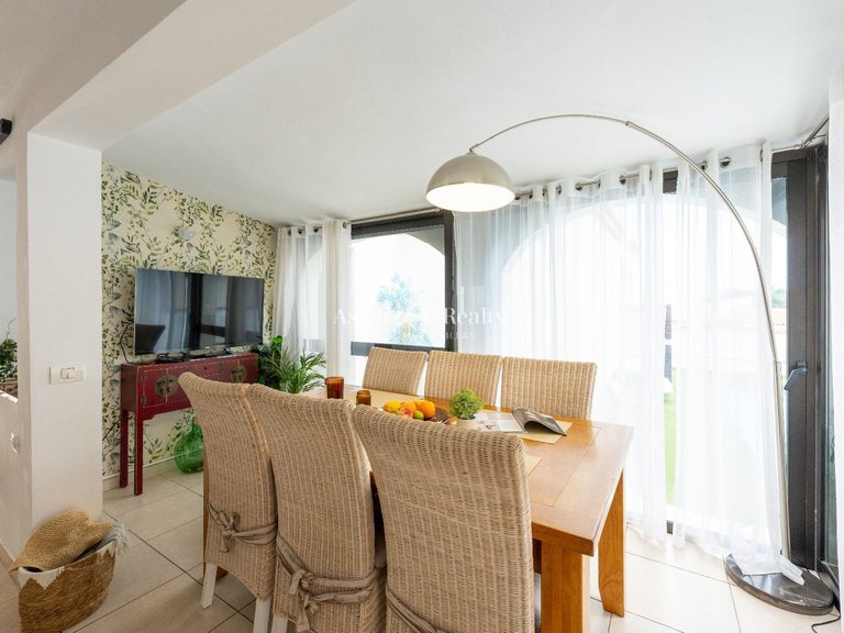 Villa for Sale in Golf Del Sur, Tenerife 18