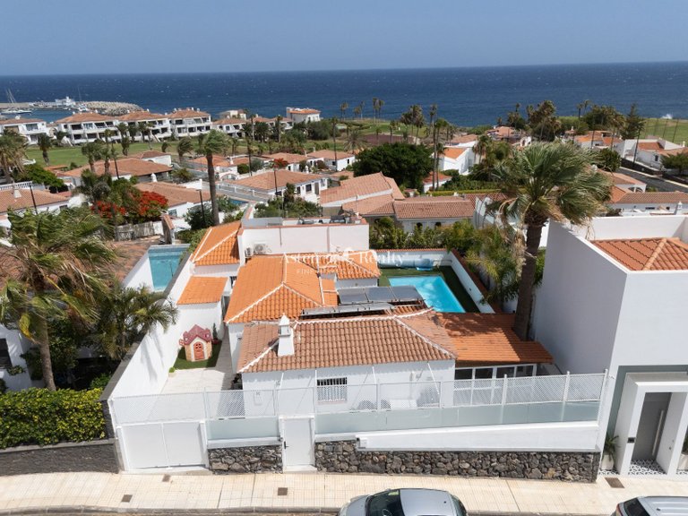 Villa for Sale in Golf Del Sur, Tenerife 2