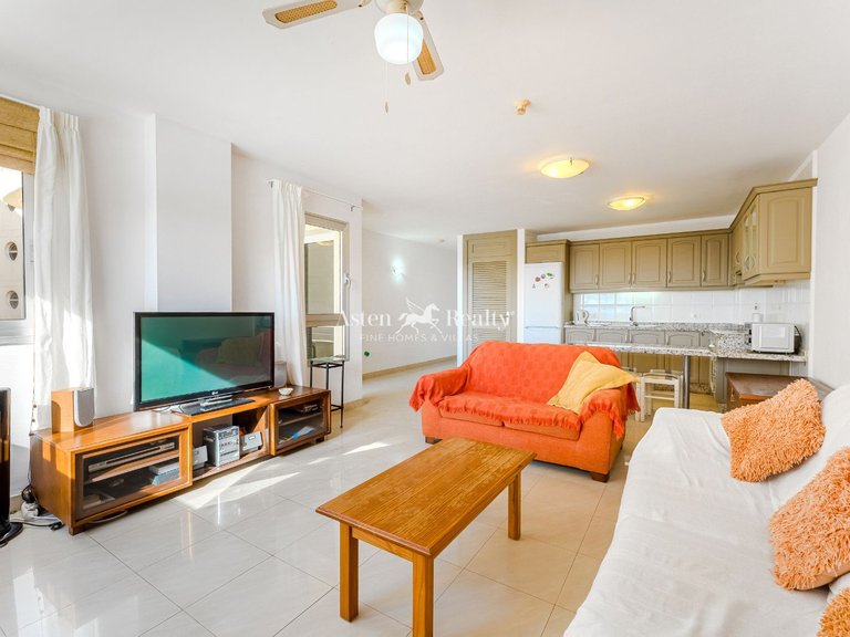 Apartment for Sale in Playa Paraíso, Tenerife 4