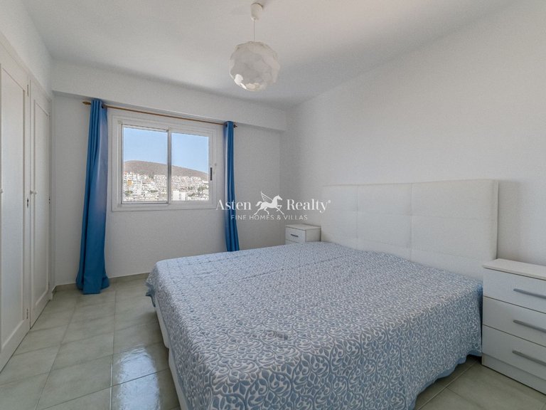 Apartment for Sale in Los Cristianos, Tenerife 11