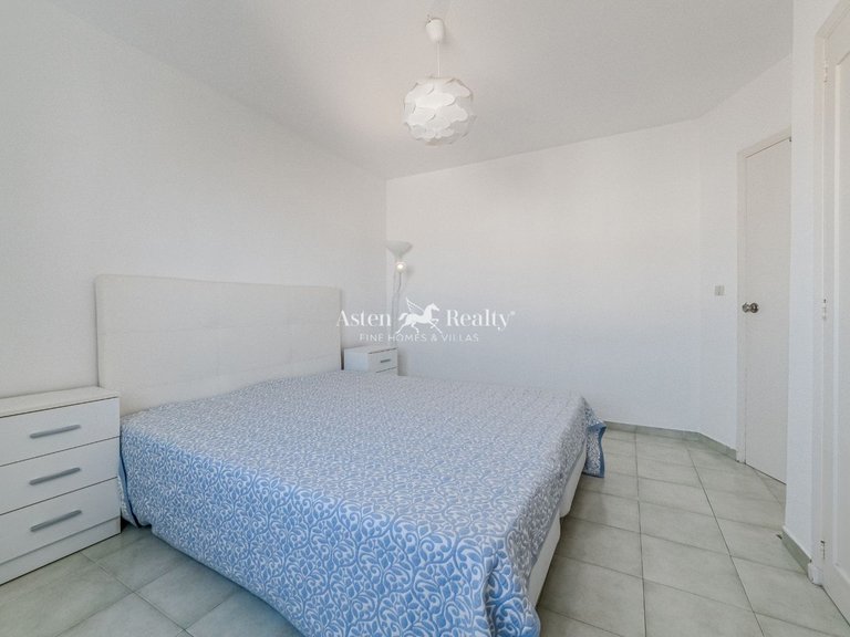 Apartment for Sale in Los Cristianos, Tenerife 13