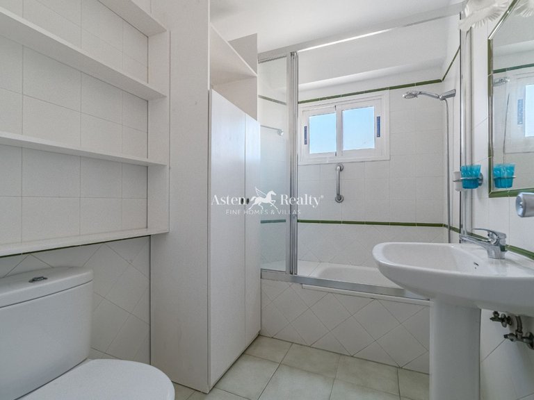 Apartment for Sale in Los Cristianos, Tenerife 15