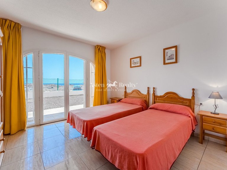 Apartment for Sale in Costa Del Silencio, Tenerife 23