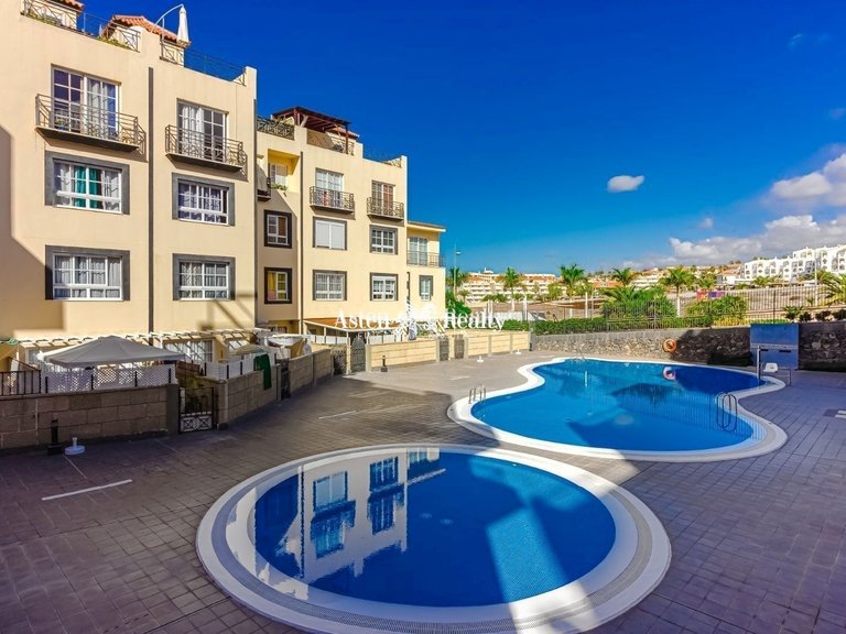 Penthouse for Sale in Callao Salvaje, Tenerife 17