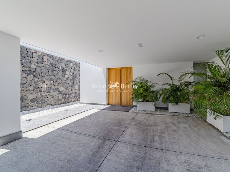 Villa for Sale in Callao Salvaje, Tenerife 40