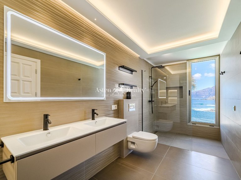 Villa for Sale in Puerto De Santiago, Tenerife 26