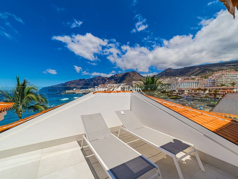 Villa for Sale in Puerto De Santiago, Tenerife 38