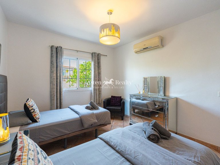 Villa for Sale in Golf Del Sur, Tenerife 9