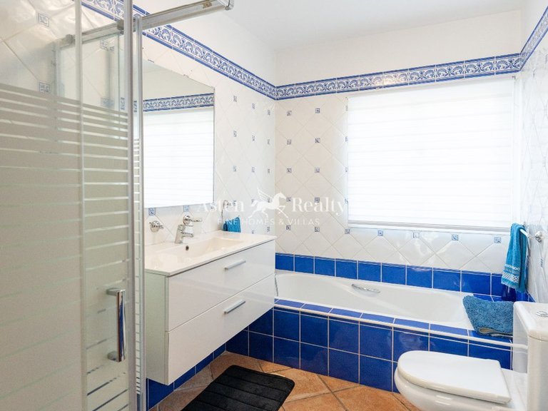 Villa for Sale in Golf Del Sur, Tenerife 13