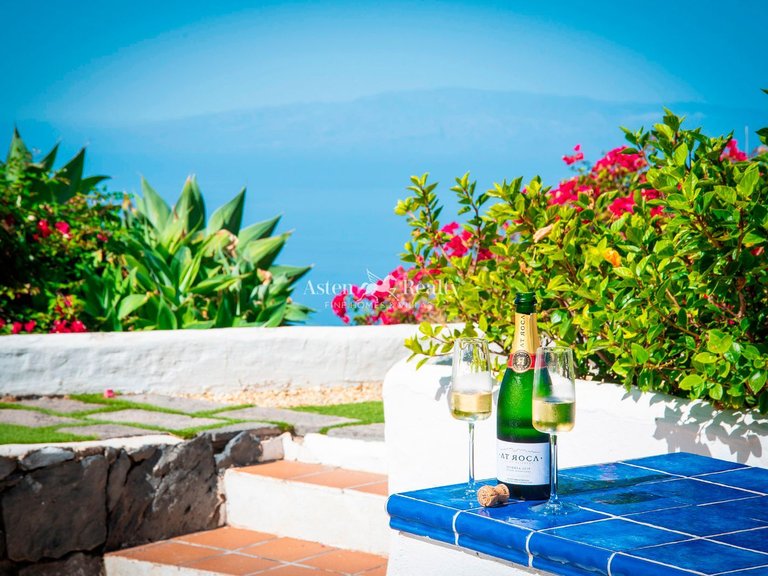 Villa for Sale in Tejina De Isora, Tenerife 5
