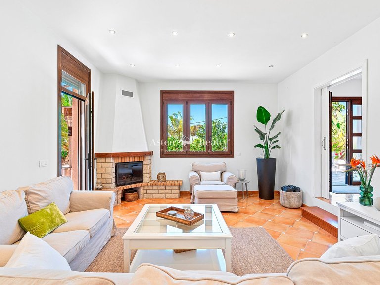 Villa for Sale in Tejina De Isora, Tenerife 23