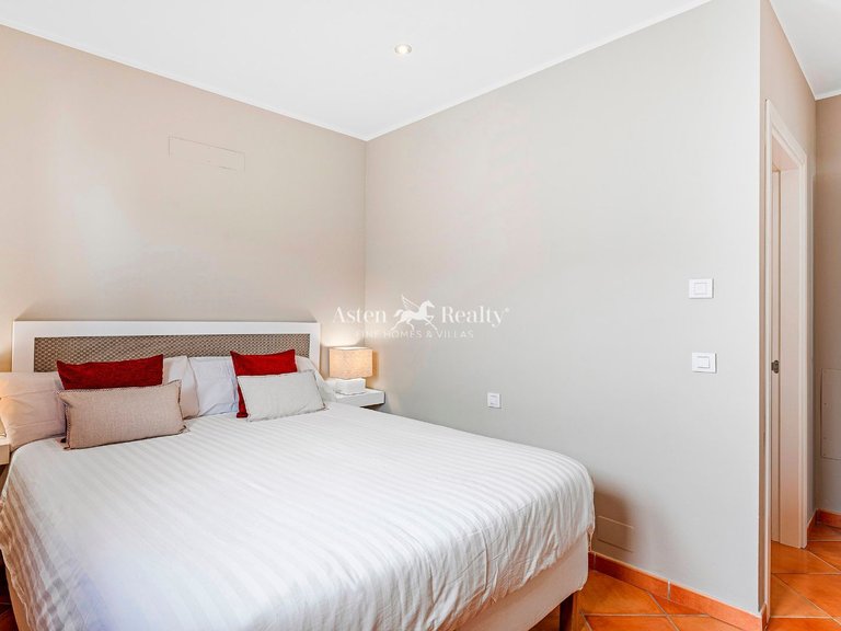 Villa for Sale in Tejina De Isora, Tenerife 31