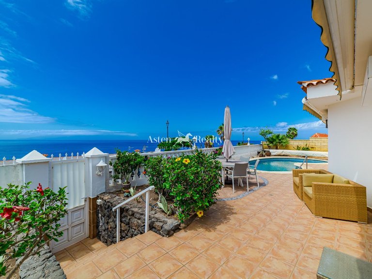 Villa for Sale in Puerto De Santiago, Tenerife 4