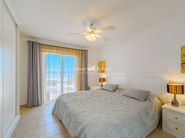 Villa for Sale in Puerto De Santiago, Tenerife 14