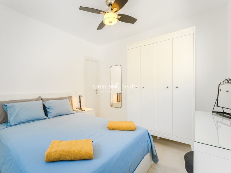 Villa for Sale in San Eugenio Alto, Tenerife 27