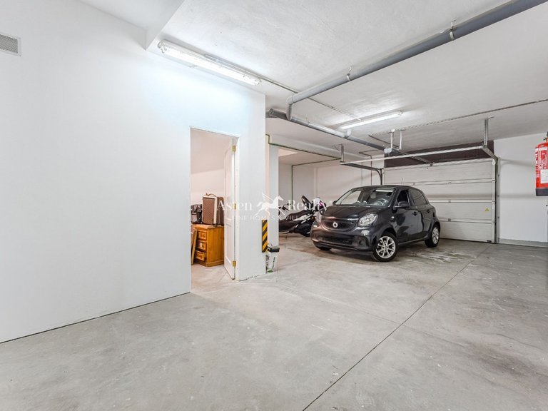 Villa for Sale in Playa Paraíso, Tenerife 24